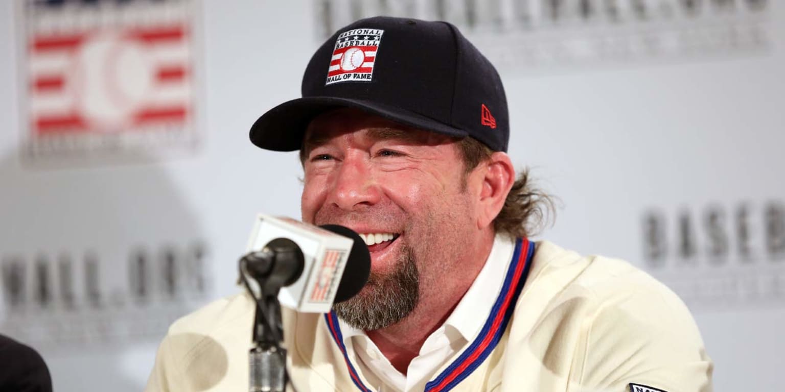 A funny thing happened during Jeff Bagwell's journey to Fenway Park -  Sports Collectors Digest