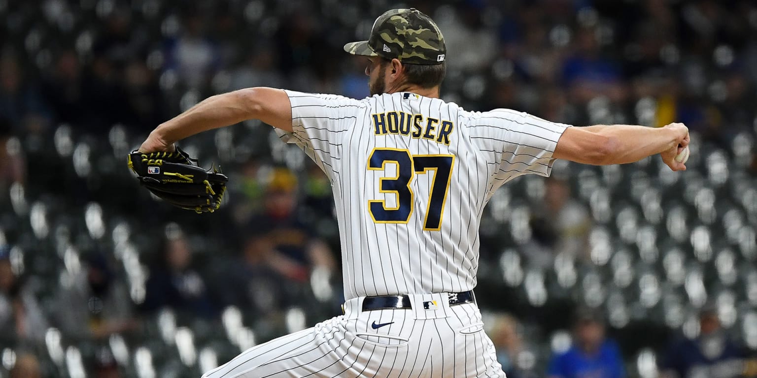 Adrian Houser struggles in Brewers loss to Braves