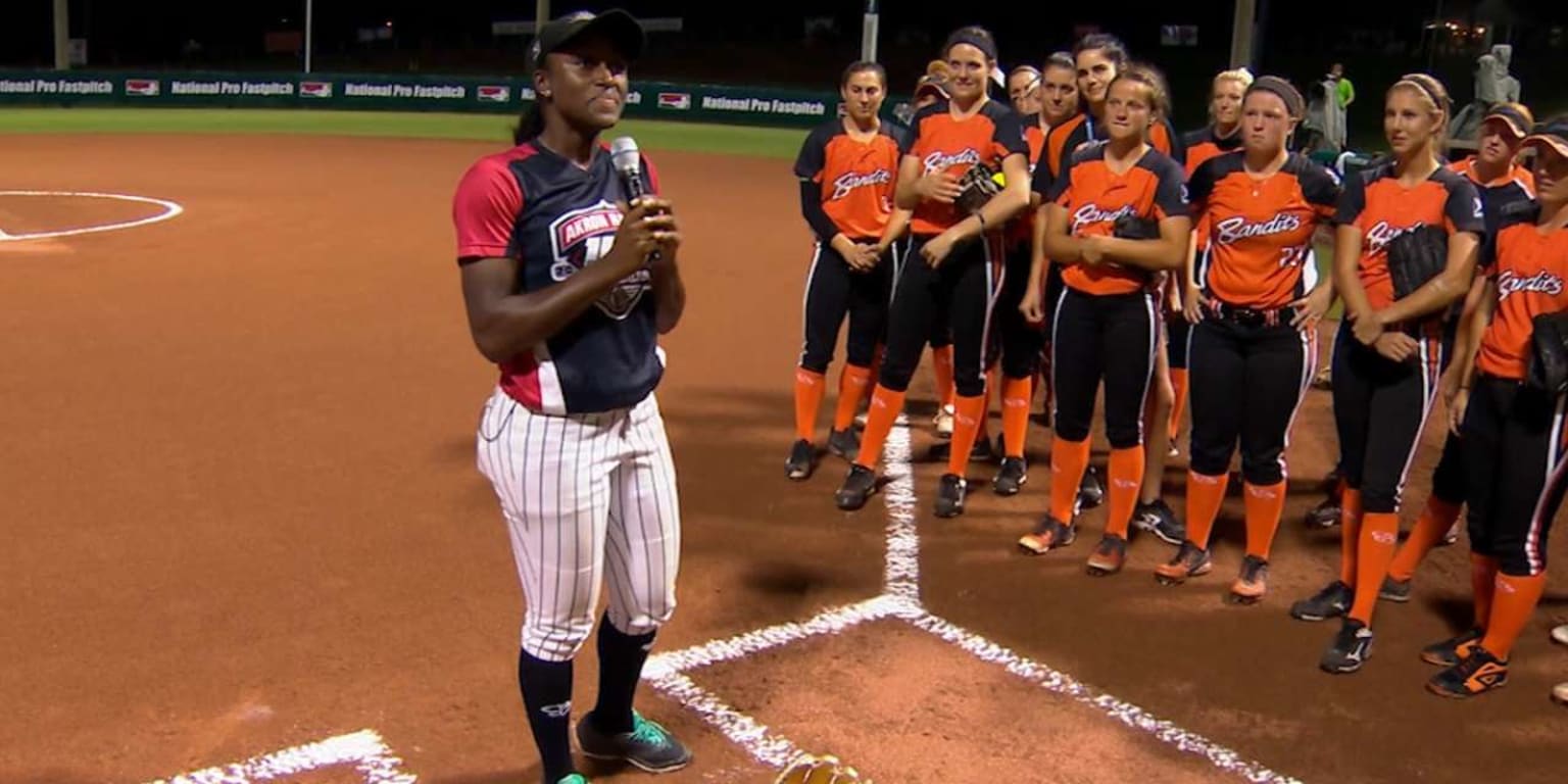 Who Will be the First-Ever Female Athlete to Win Rawlings Gold Glove Award?  - FloSoftball