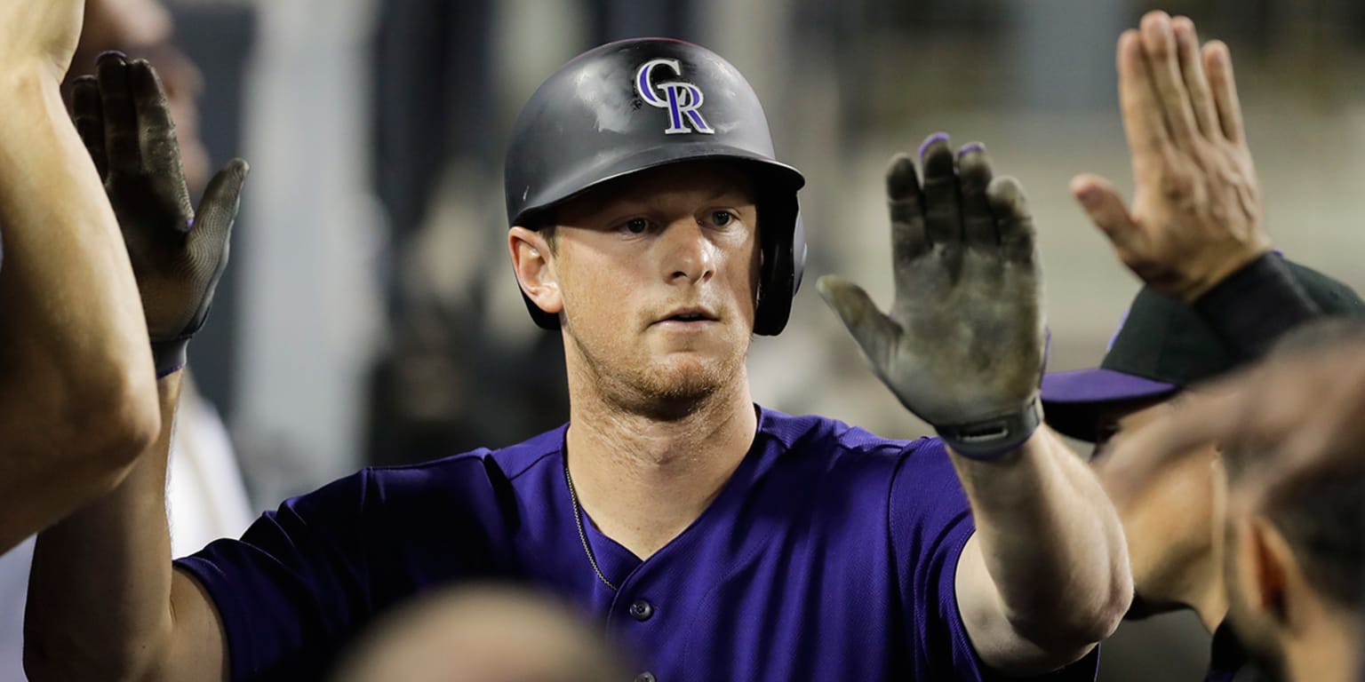 DJ LeMahieu of Colorado Rockies wins NL batting title by sitting out - ESPN