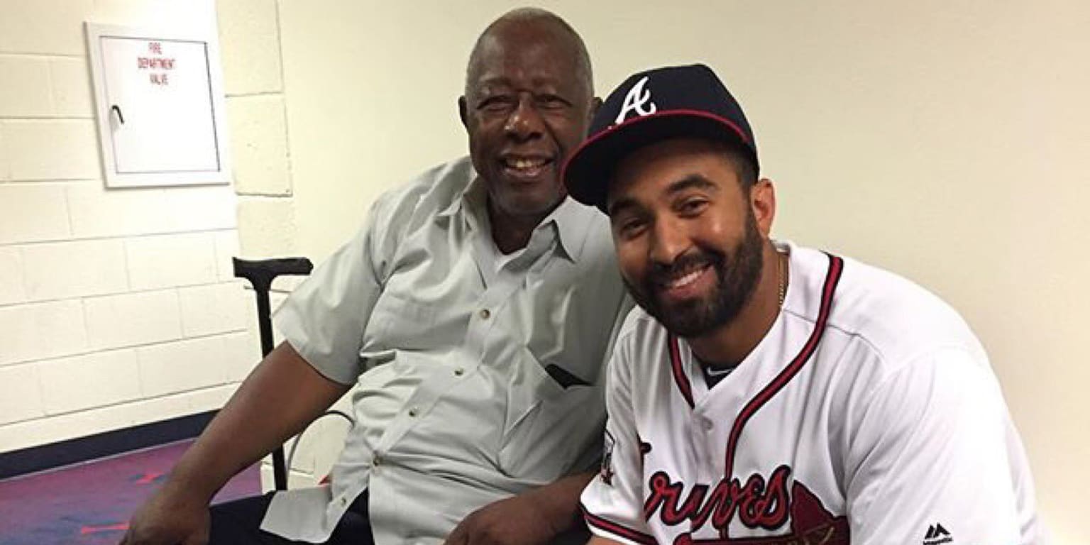 Matt Kemp meets legend Hank Aaron