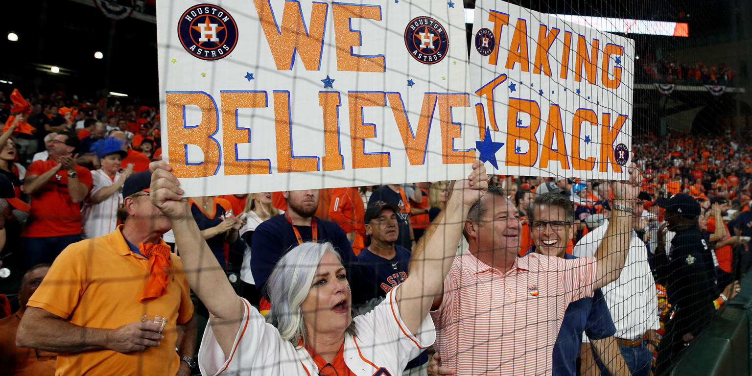 Photos: Astros fans rally in Houston ahead of first MLB playoff game
