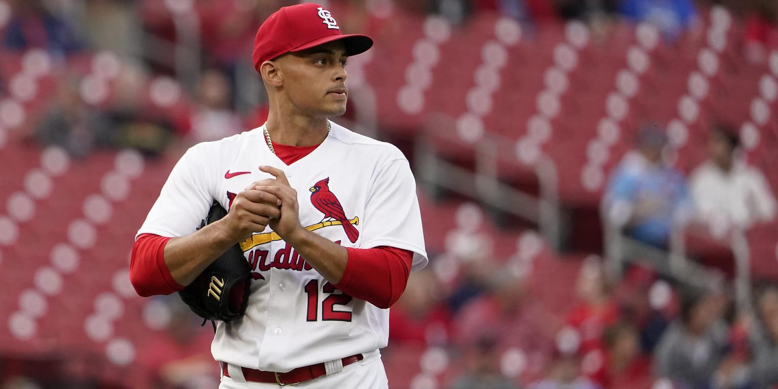 Blue Jays acquire reliever Jordan Hicks from Cardinals