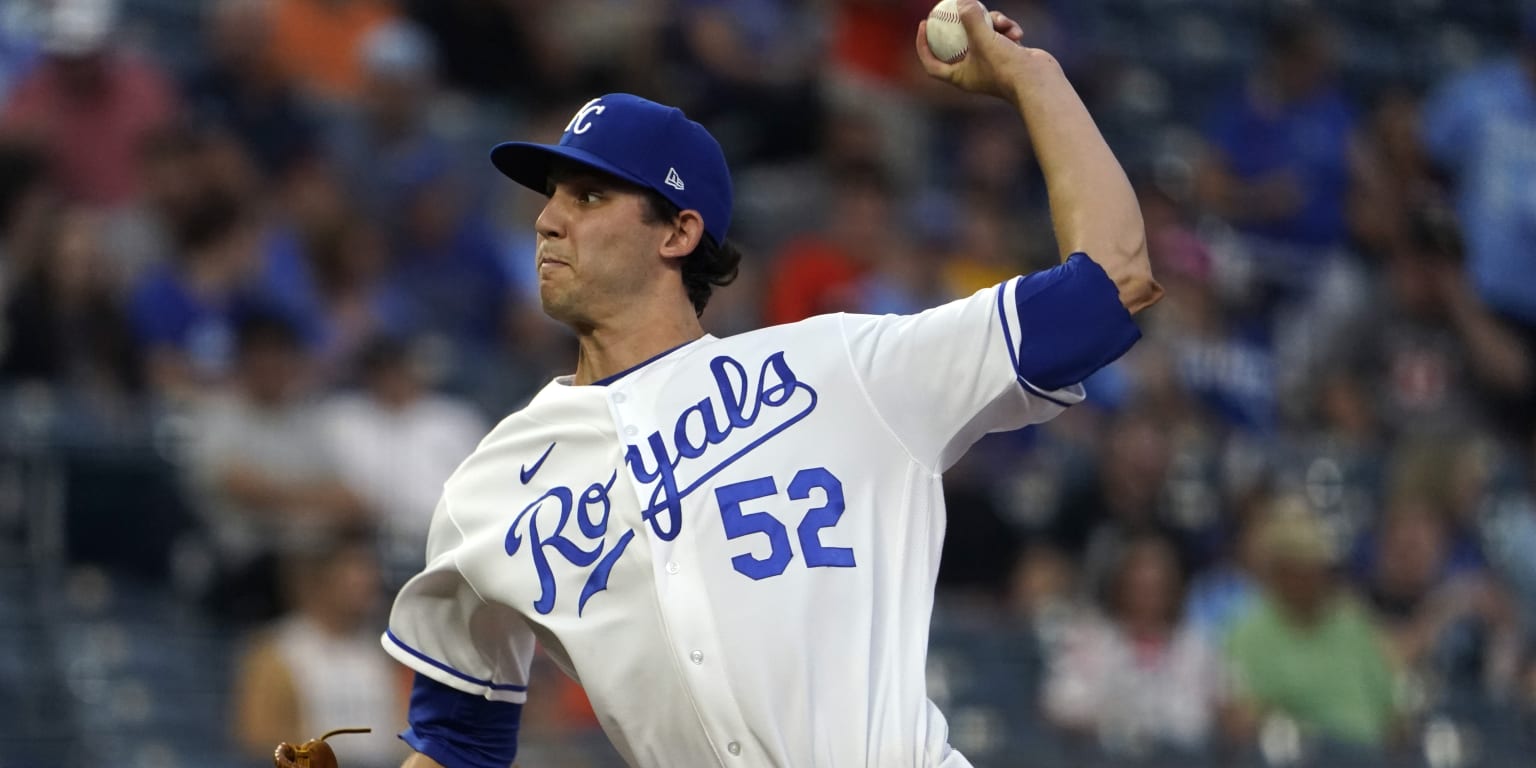 Daniel Lynch throws 7 strong innings in win over Astros