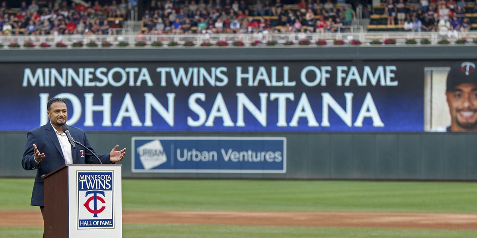 Minnesota Twins: Johan Santana Joins Twins' Hall of Fame