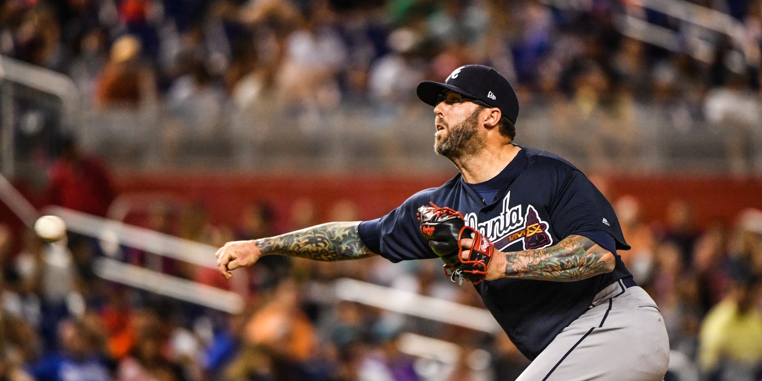 Braves veteran Peter Moylan offers lessons on coffee, baseball and