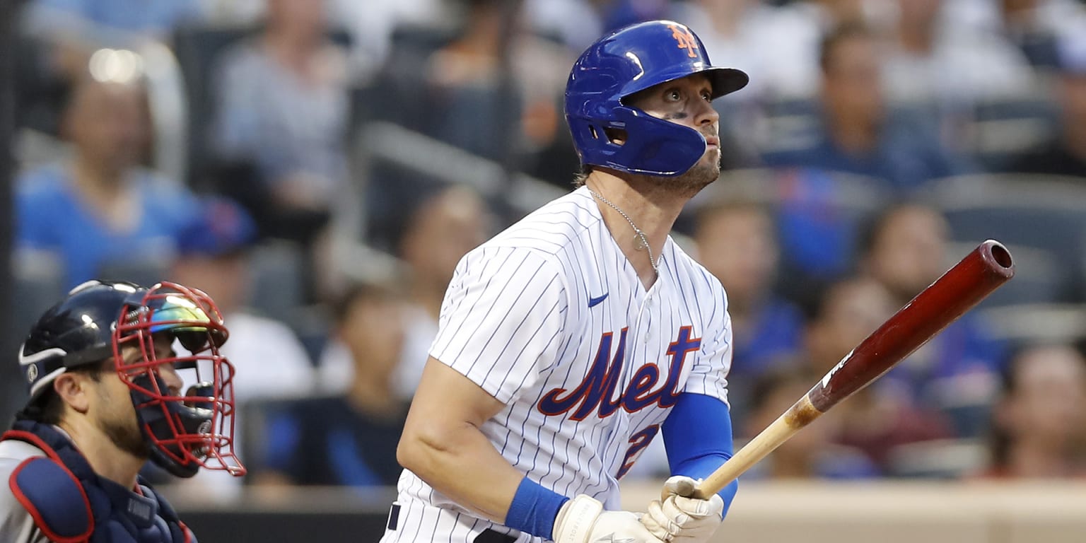 Mets win behind new additions as Tyler Naquin, Daniel Vogelbach