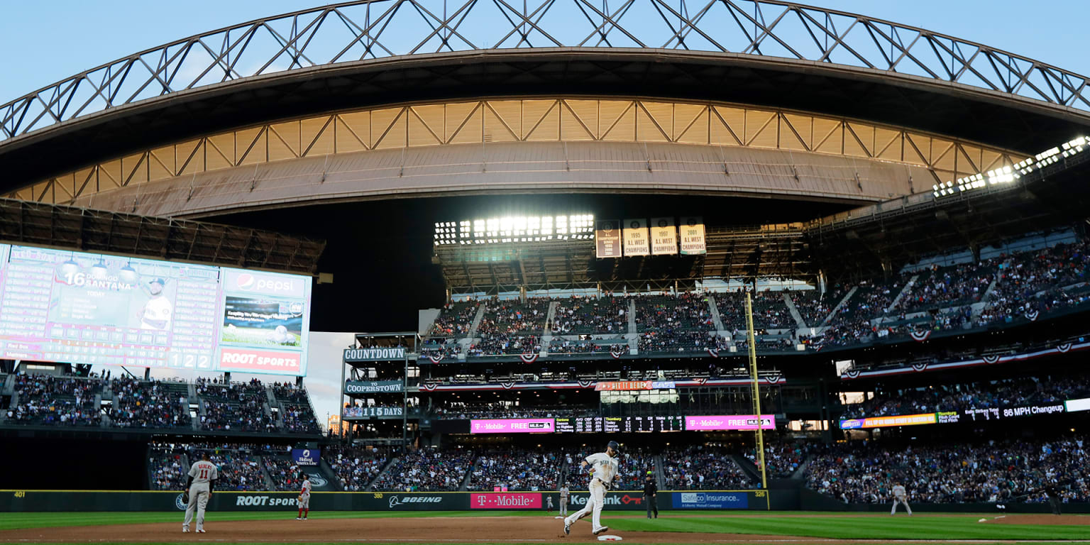 Mariners' TV, radio replays May 2020