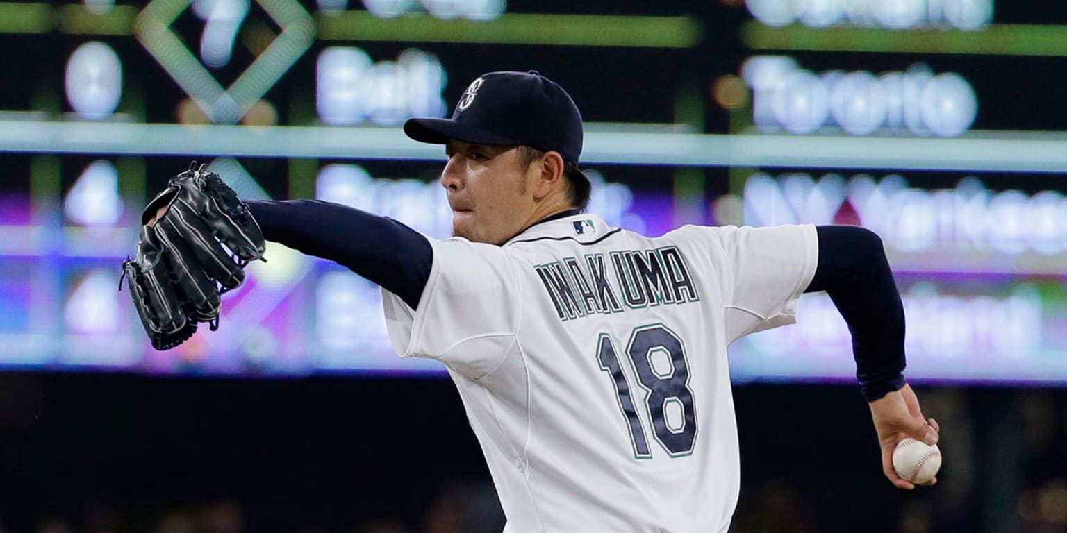 Hisashi Iwakuma throws fifth no-hitter in Mariners history