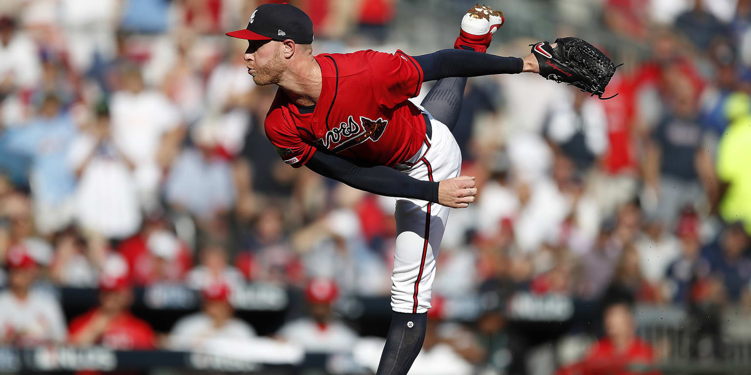 Foltynewicz strikes out seven in NLDS win