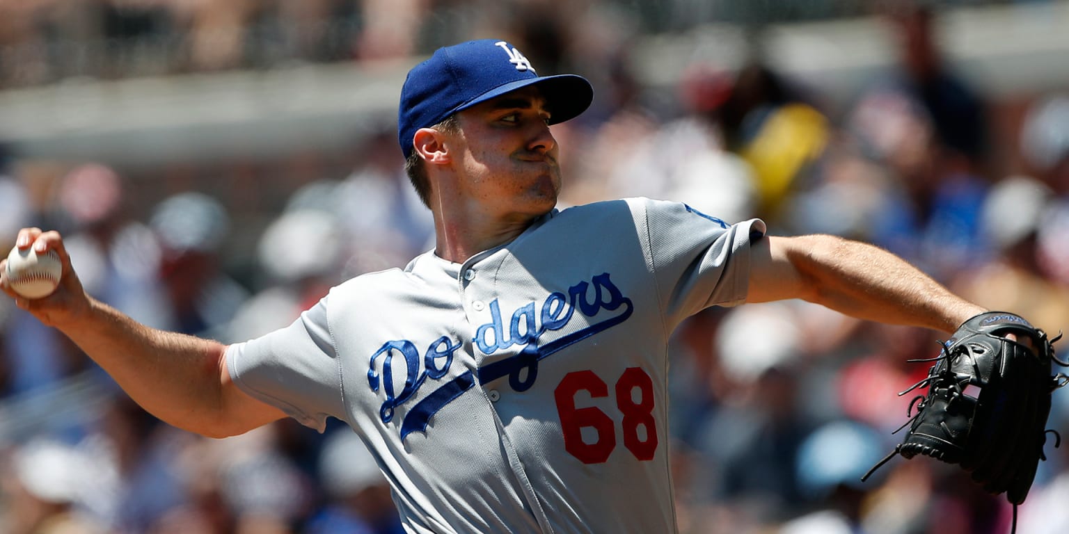 Dodgers' Taylor breaks up no-hitter by Braves' Newcomb with 2 outs in 9th  inning - ABC7 Los Angeles