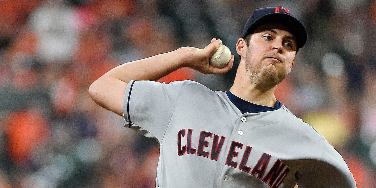 Trevor Bauer extends career streak over Astros