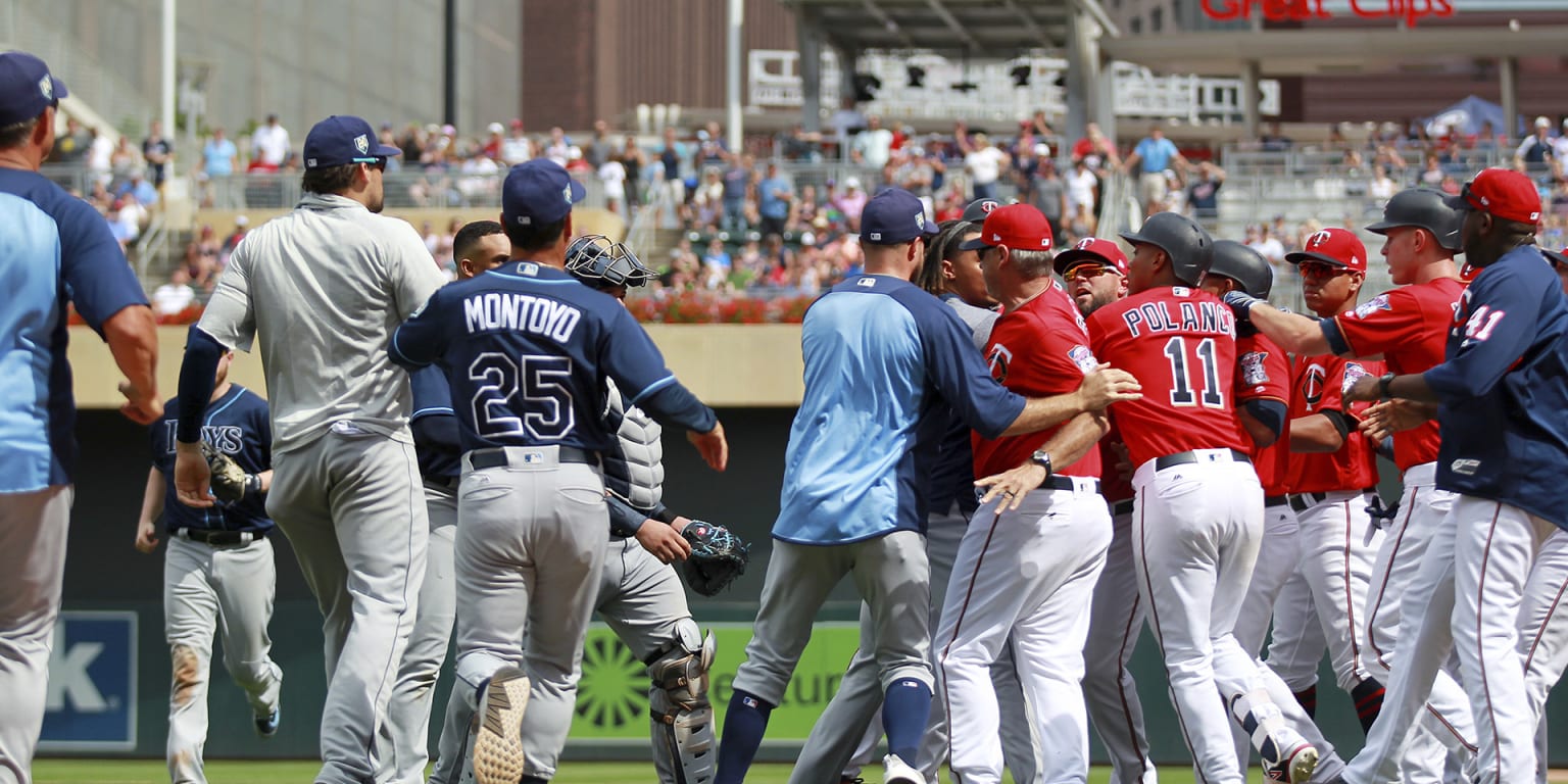 Three ejected as benches clear twice in game between New York