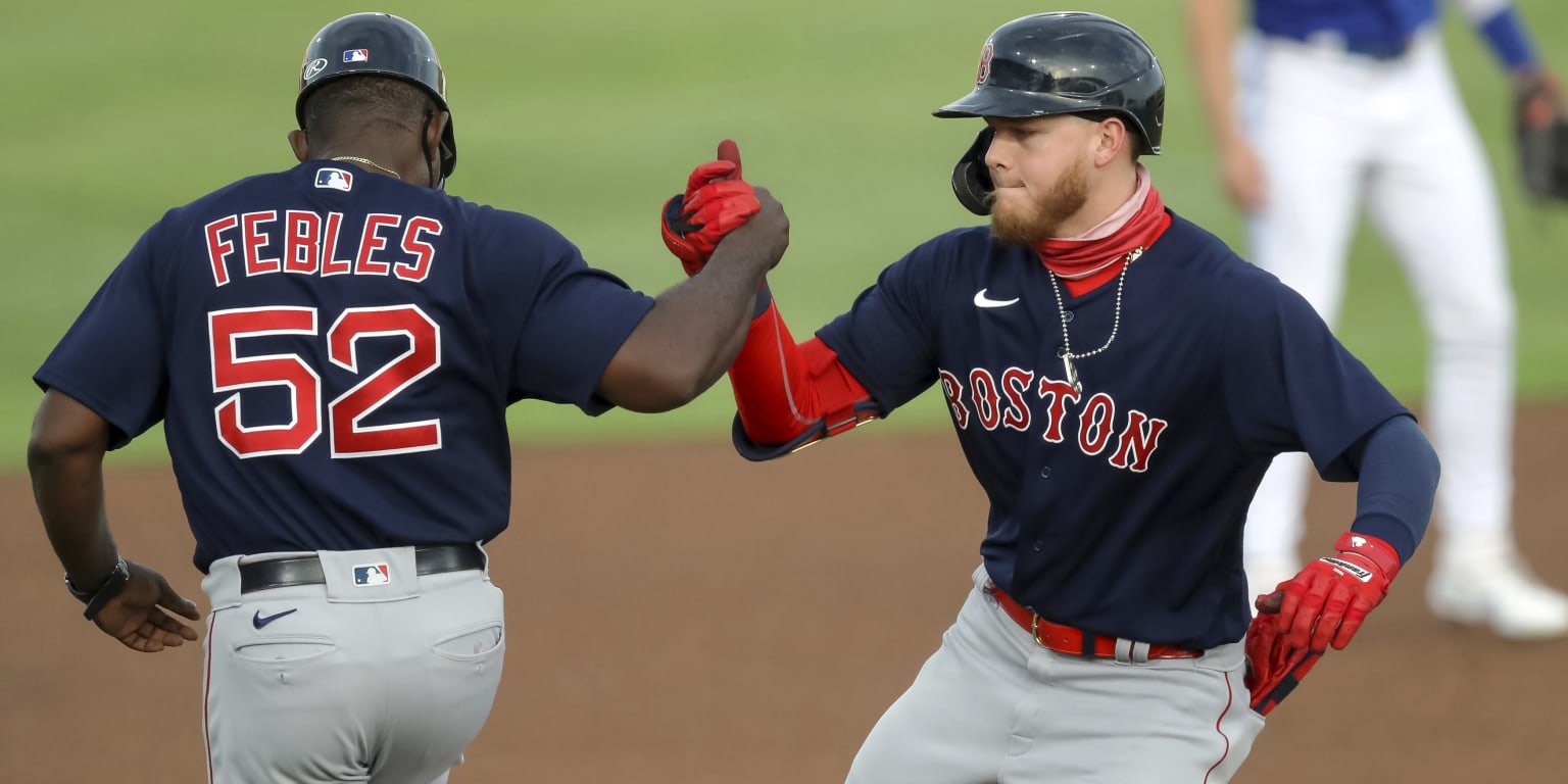 Reds score early, cruise to a 5-0 shutout victory over the Mets