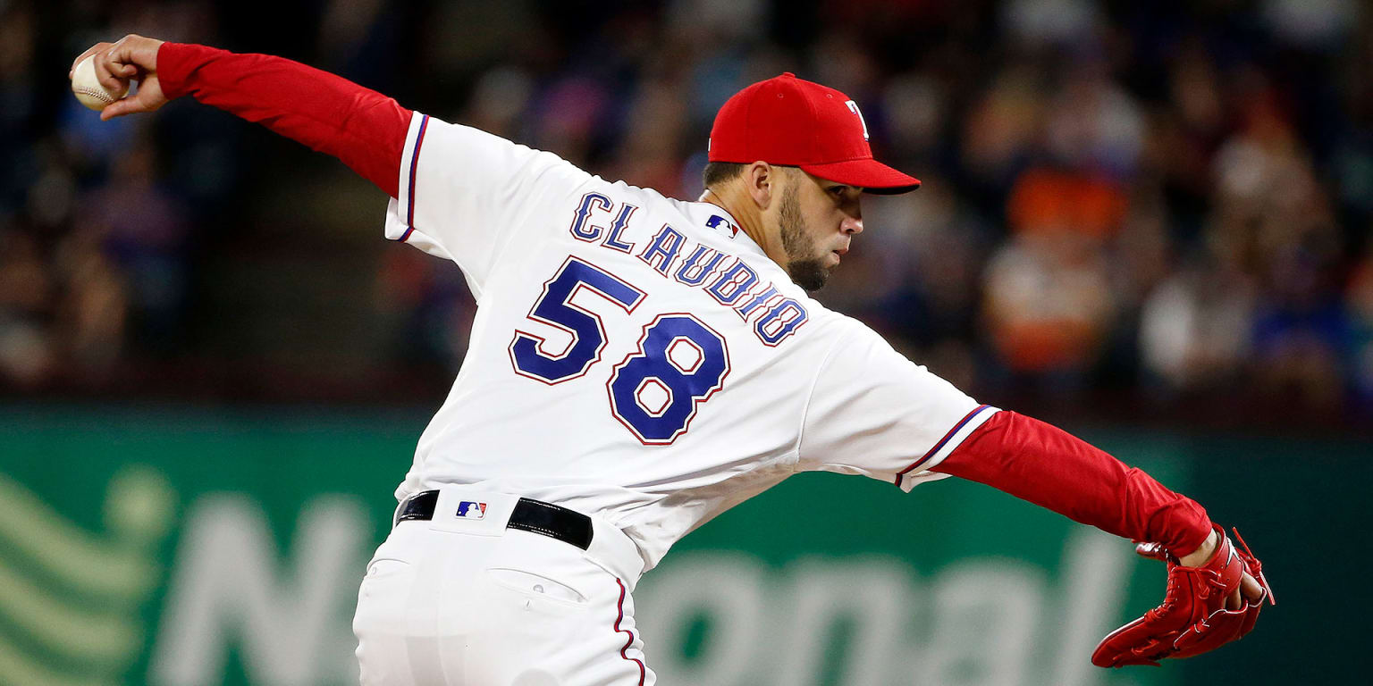 Rangers Beat Astros With Key Relief In Game 2