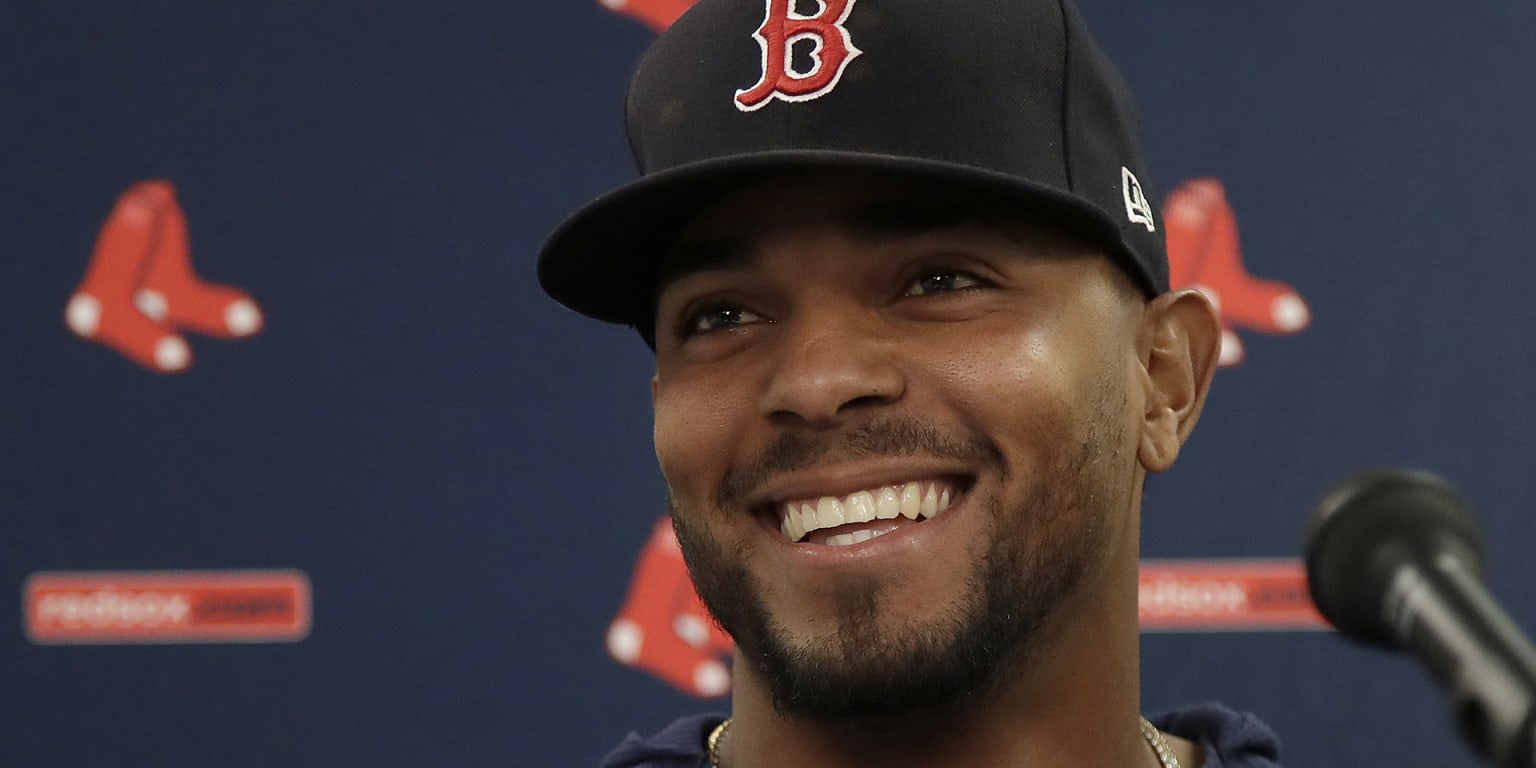 Xander Bogaerts excited to stay with Red Sox
