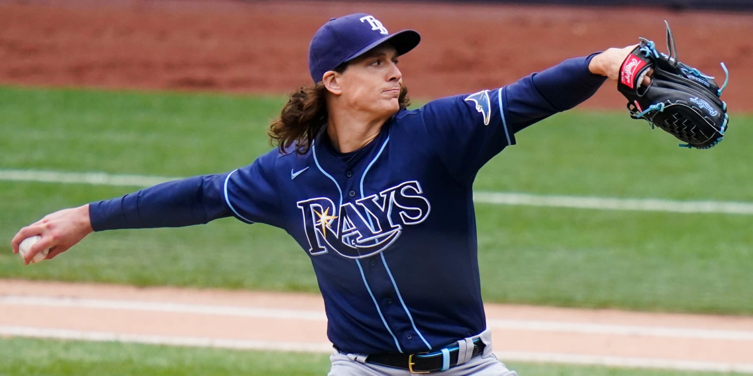 Twitter goes nuts after realizing Rays' Tyler Glasnow looks