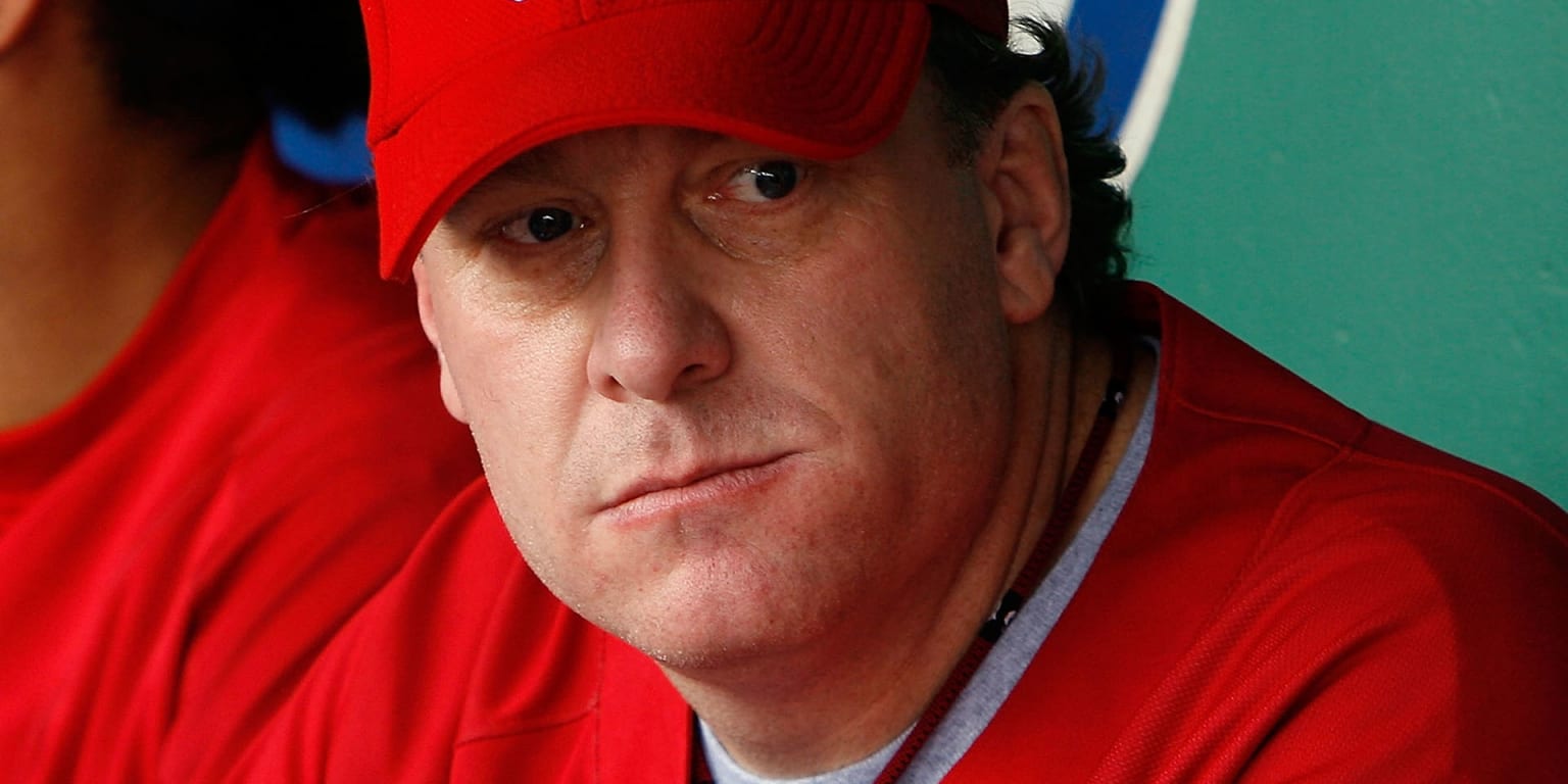 BBWAA urges HOF to keep Curt Schilling on 2022 ballot