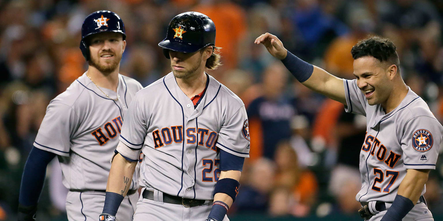 HOUSTON, TX - JULY 02: Houston Astros right fielder Josh Reddick