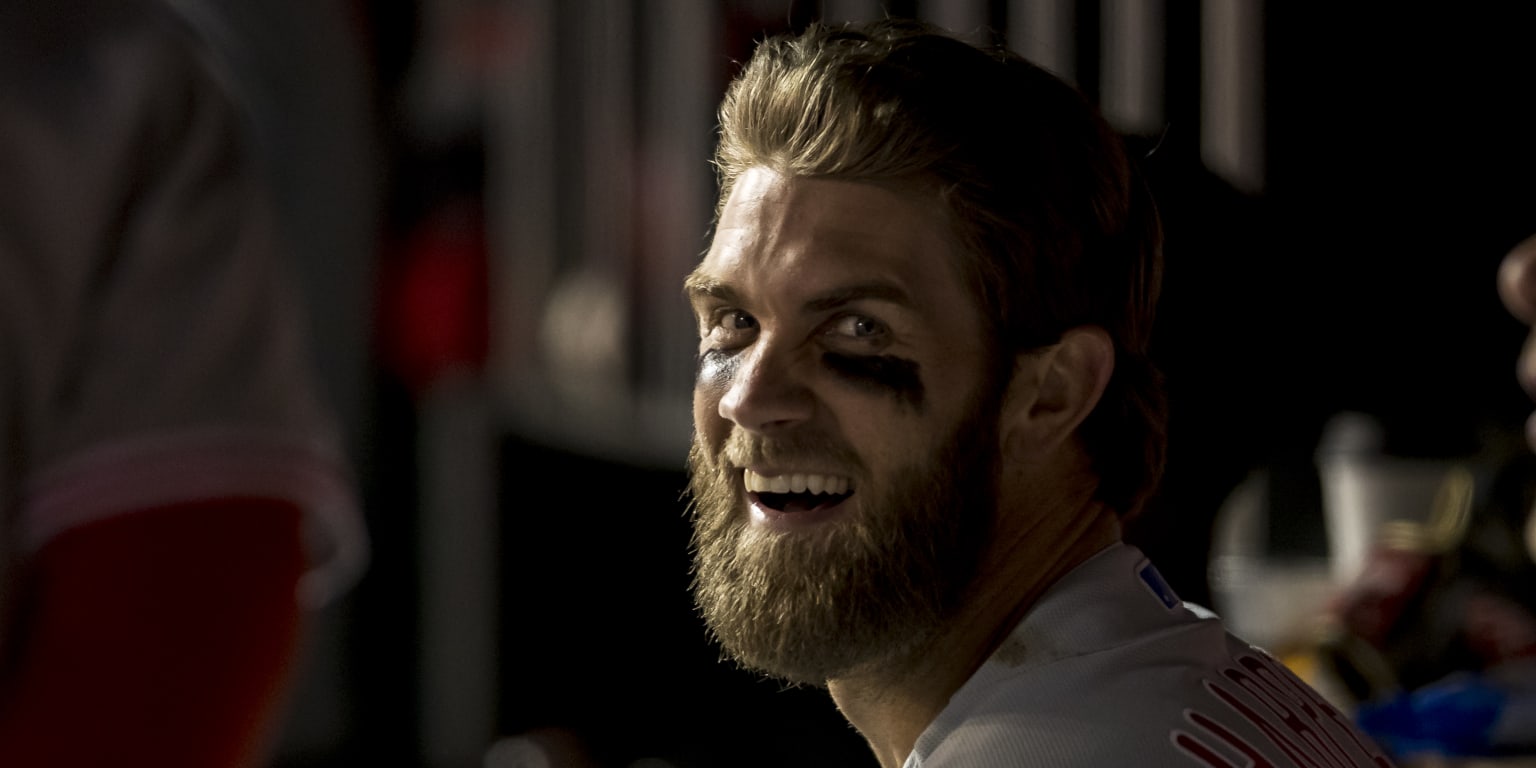 Fan's old Bryce Harper Nationals' jersey is undefeated