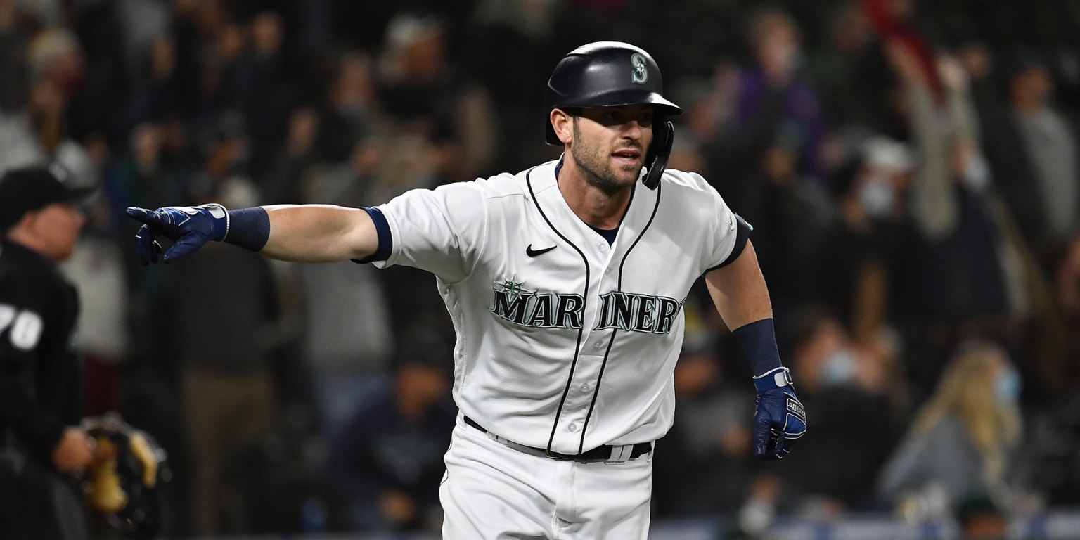 Mitch Haniger comes back at perfect time to help Mariners' playoff push