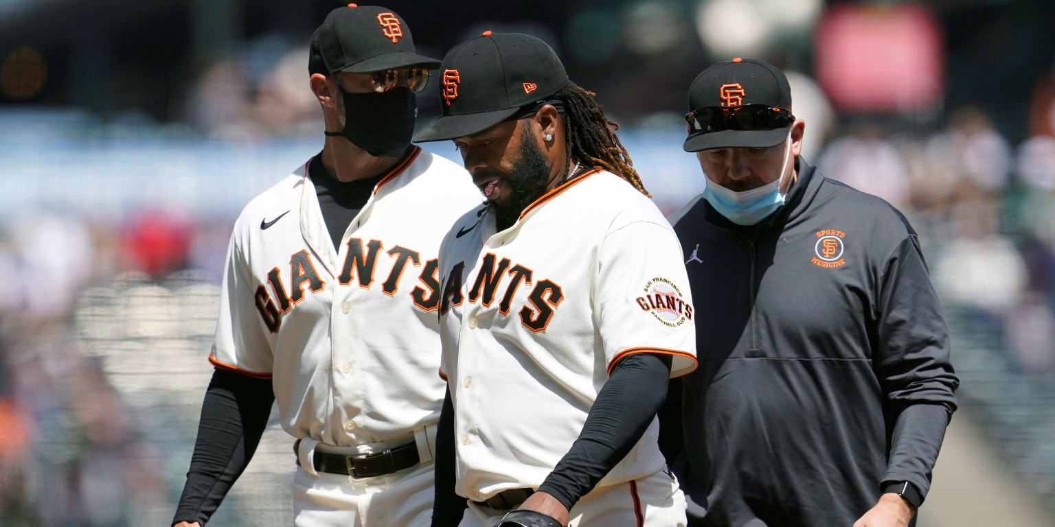 Johnny Cueto starts strong against Reds with injury