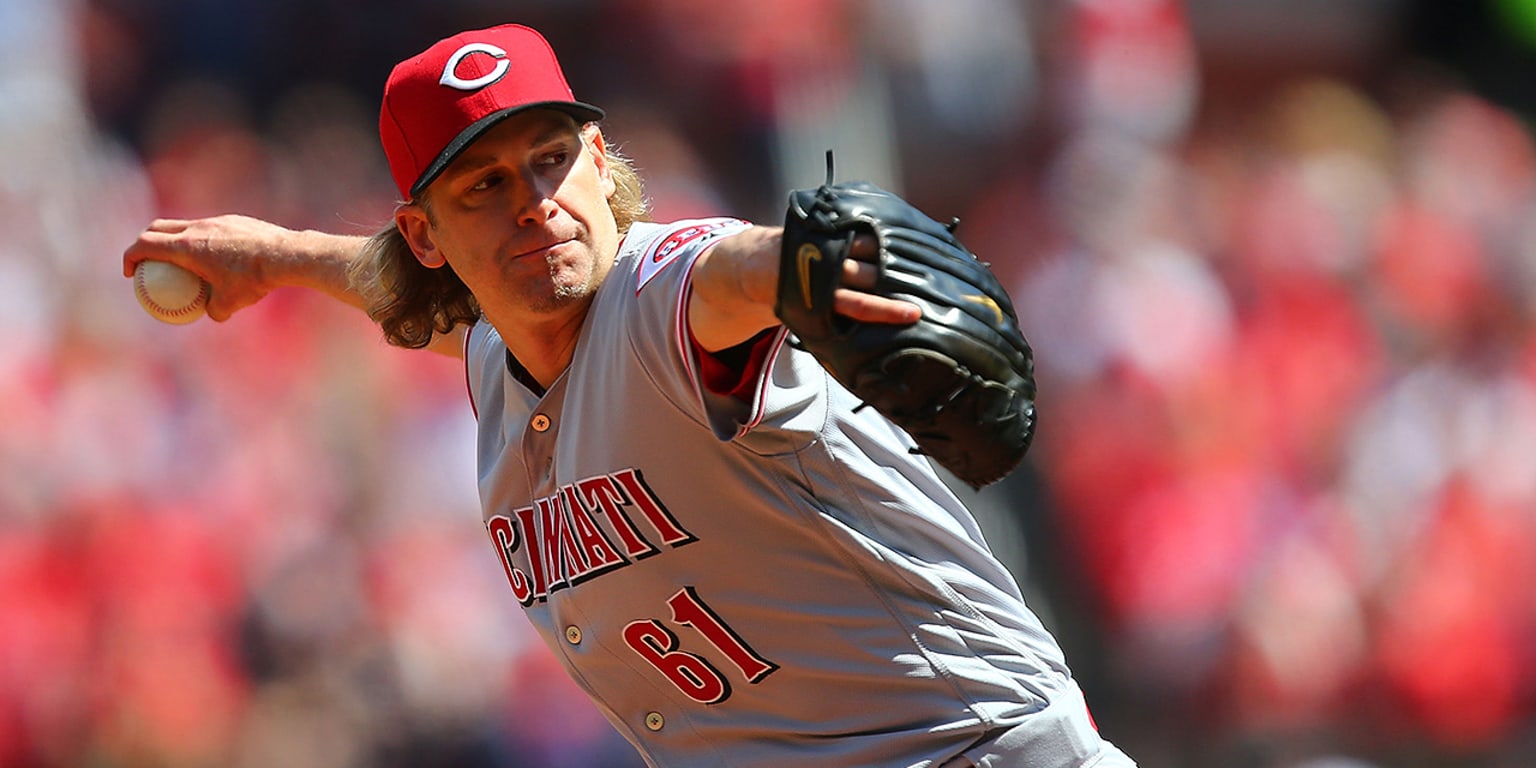 Bronson Arroyo makes long-awaited comeback