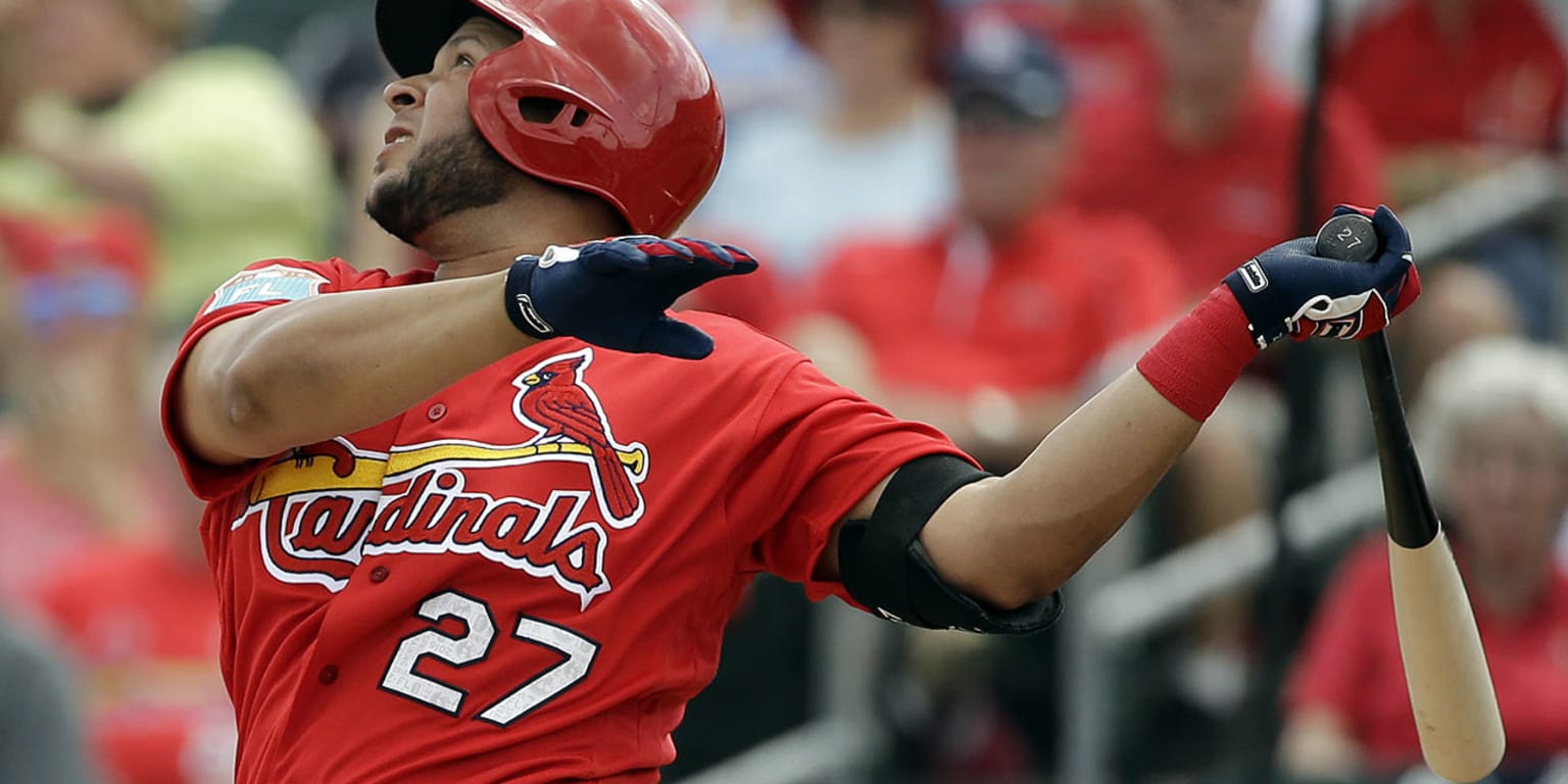 Cardinals&rsquo; Jhonny Peralta attends home opener