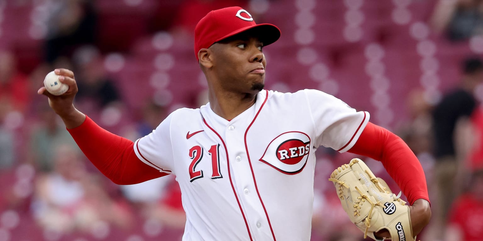 Reds beat Brewers 10-5, win 2 straight for 1st time in '22 - Seattle Sports