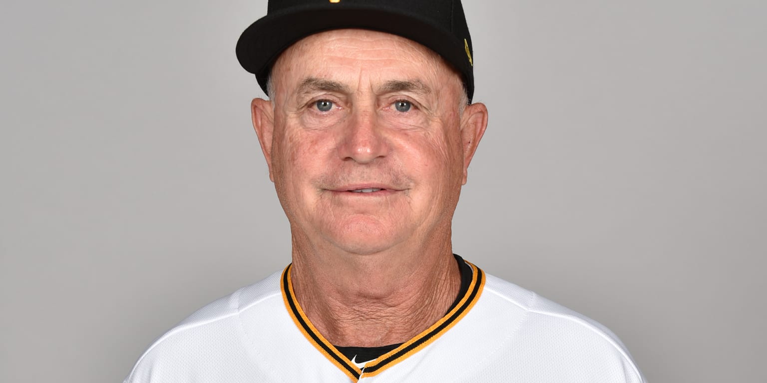 64-year-old BP pitcher Dave Jauss was the star of the 2021 Home