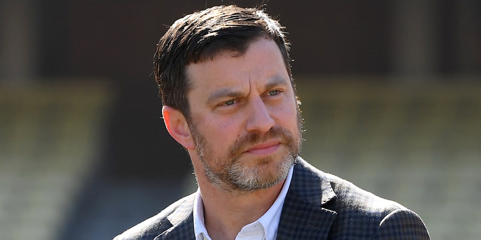 Dodgers announce 2021 coaching staff