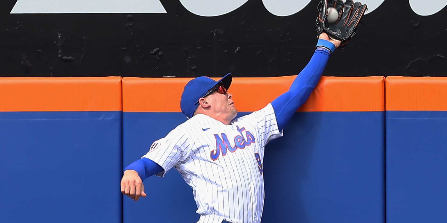 Raised Far From Baseball Hotbeds, Nimmo and Bird Share an Unlikely