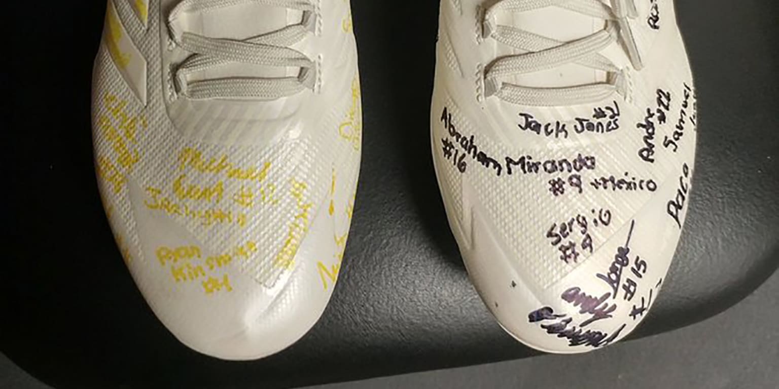 Josh Harrison wore cleats autographed by Little Leaguers for the