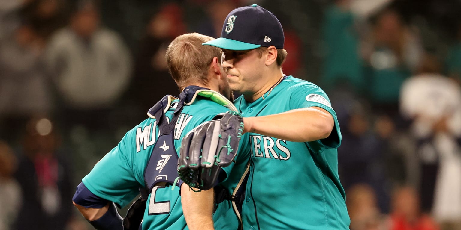Kyle Lewis homers in Mariners win over Rangers
