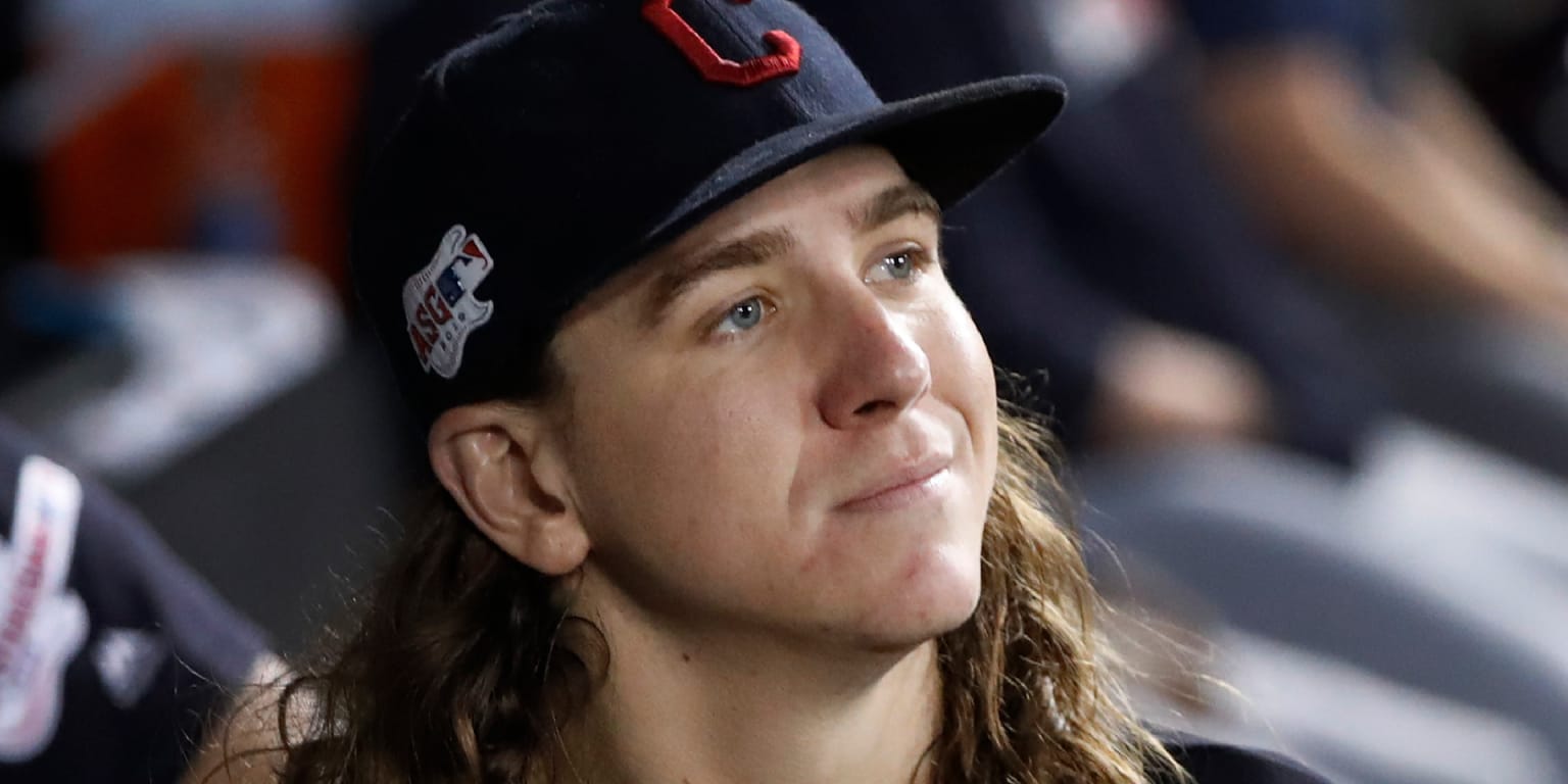 Mike Clevinger knee injury rehab update