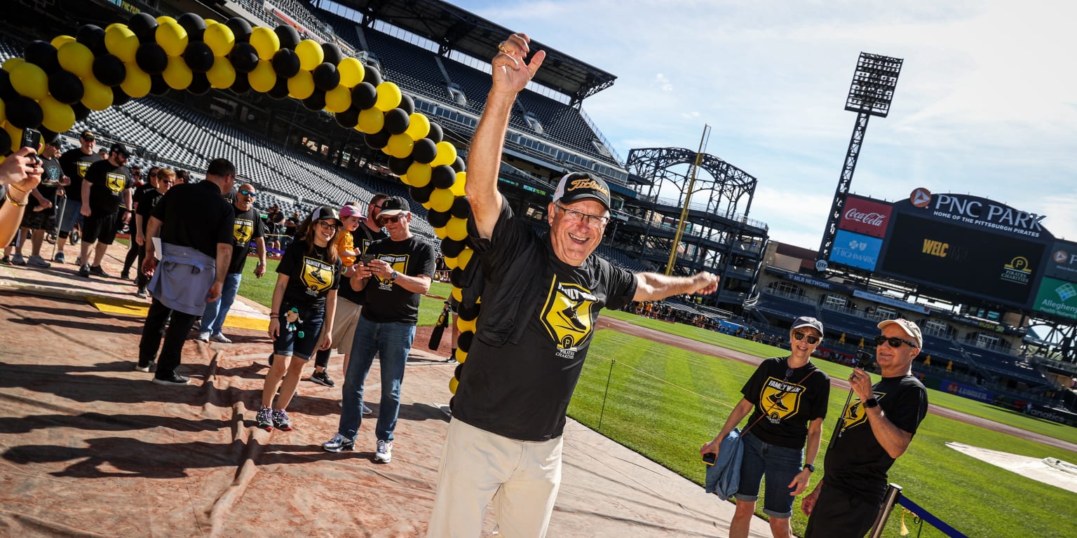 Pirates to Host Big Screen Watch Party Outside PNC Park Thursday