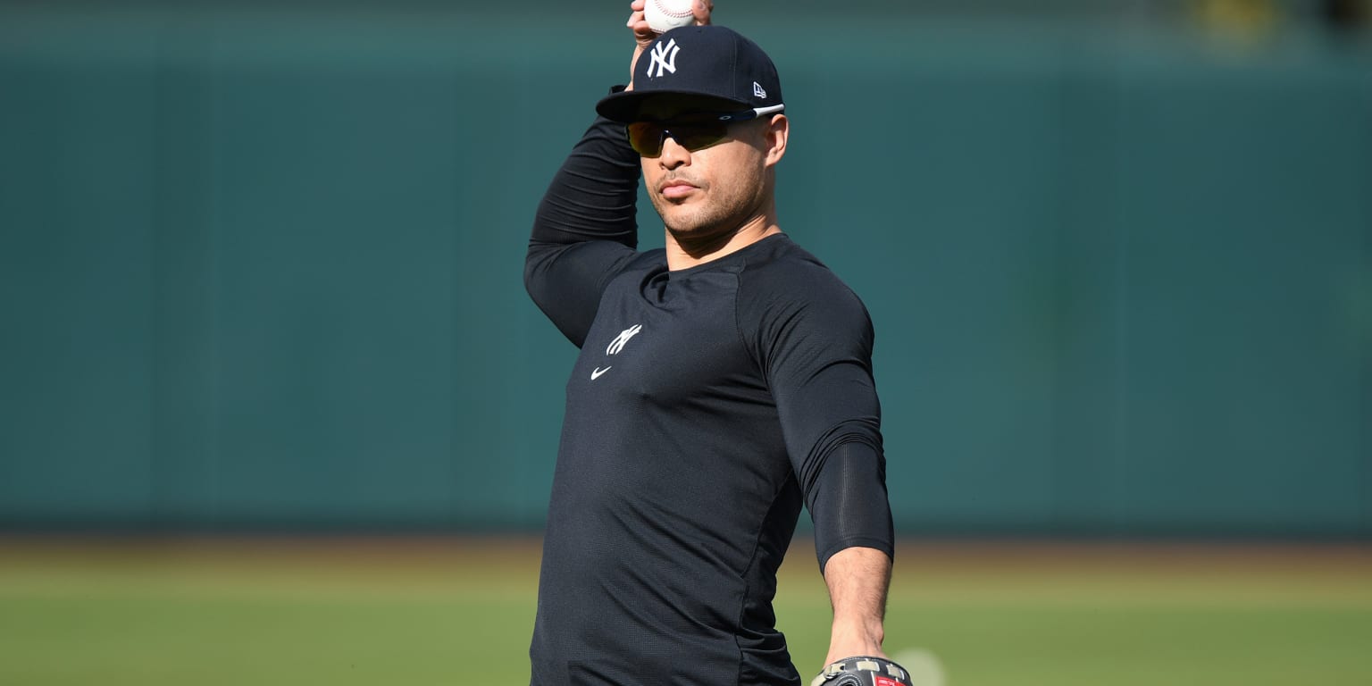 Yankees place Giancarlo Stanton on IL with quad strain - Pinstripe
