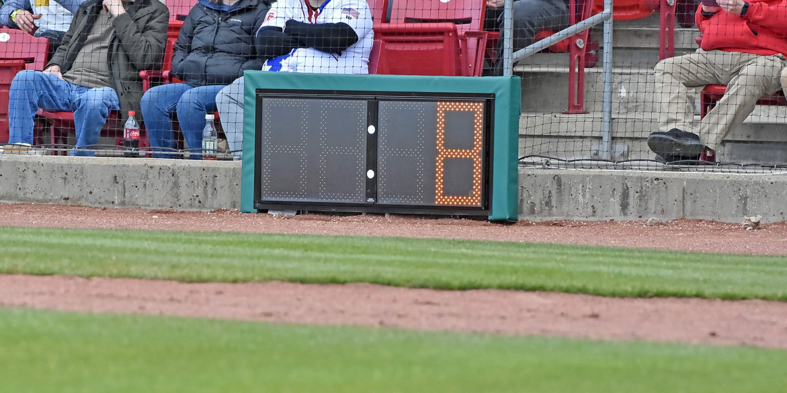 Opinion: Baseball's new pitch clock is the best thing since sliced