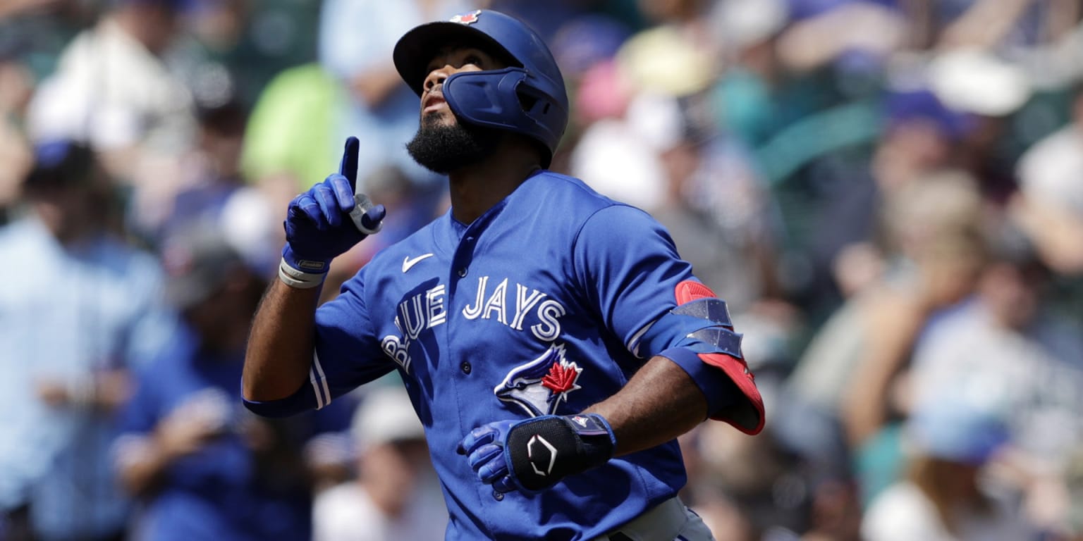 Teoscar Hernandez makes his former team pay as Mariners walkoff against Blue  Jays, National Sports