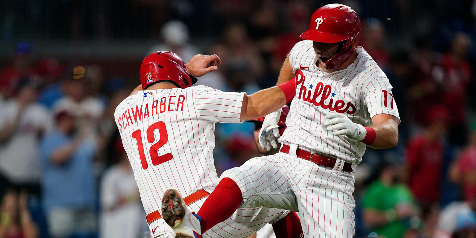 Kyle Schwarber, Rhys Hoskins know they have to hit for Phillies to