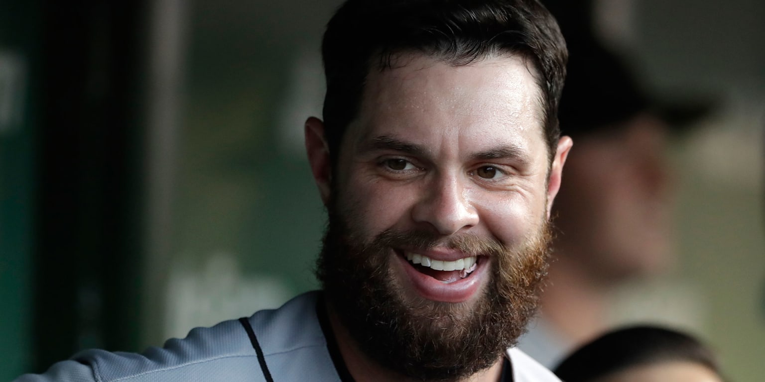 Brandon Belt honors coach with newborn’s name
