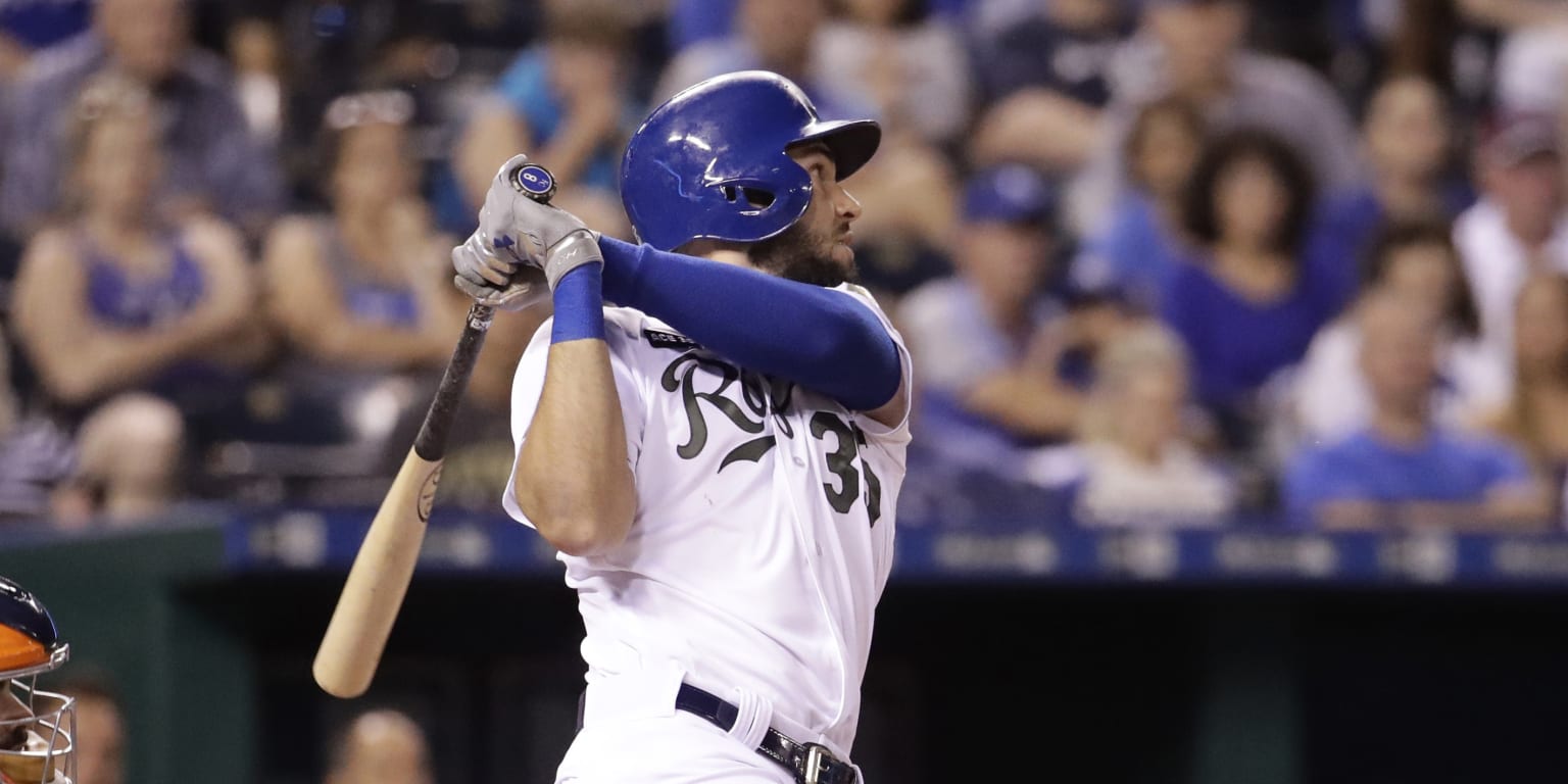 Eric Hosmer signs eight-year contract with Padres - Over the Monster