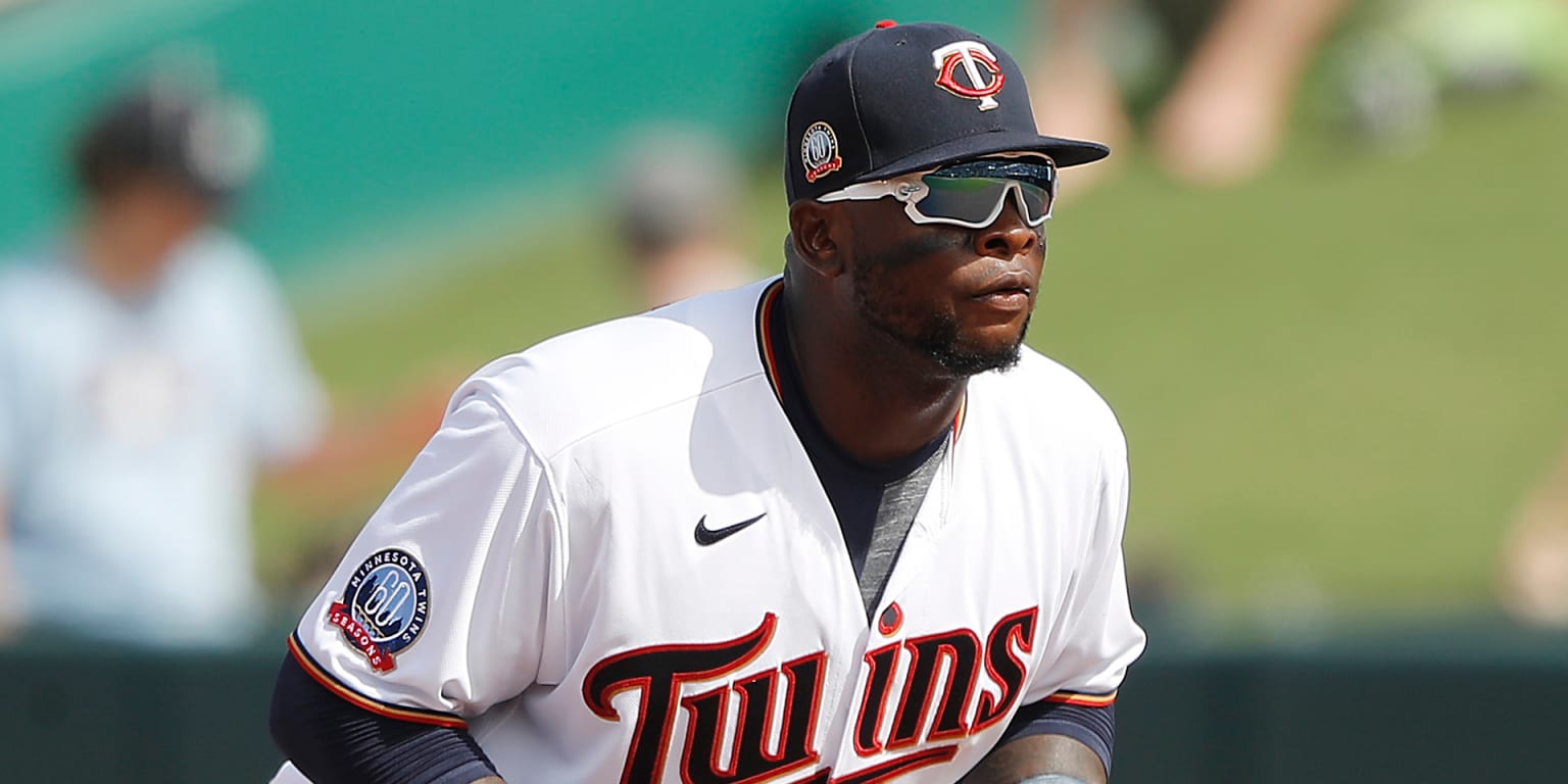 Source -- Twins, Miguel Sano agree to three-year extension - ESPN