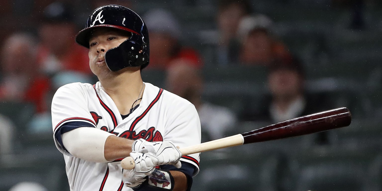 Kurt Suzuki receives emotional tribute in final MLB start