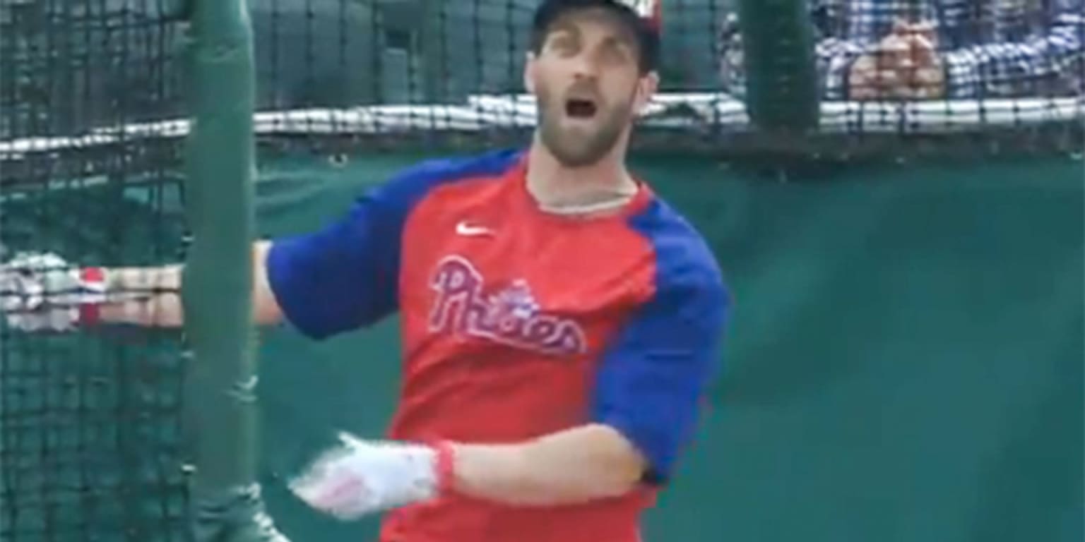 Harper's BP liner hits other ball, 04/26/2021