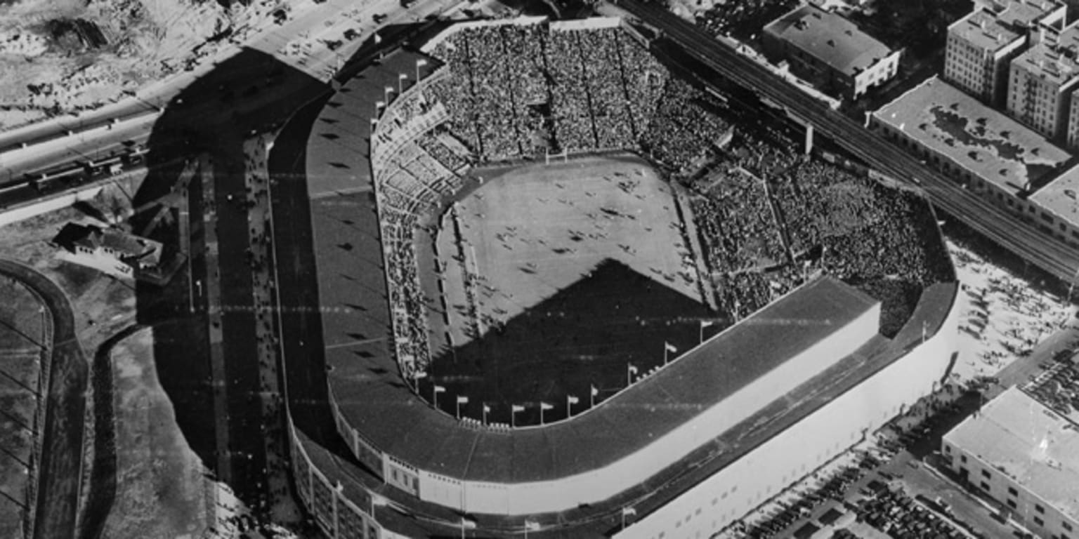 Yankee Stadium - History, Photos & More of the former NFL stadium of the  New York Giants