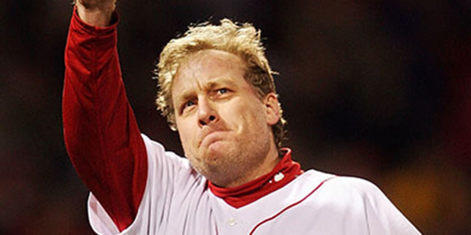 Curt Schilling gets boost in Hall of Fame vote
