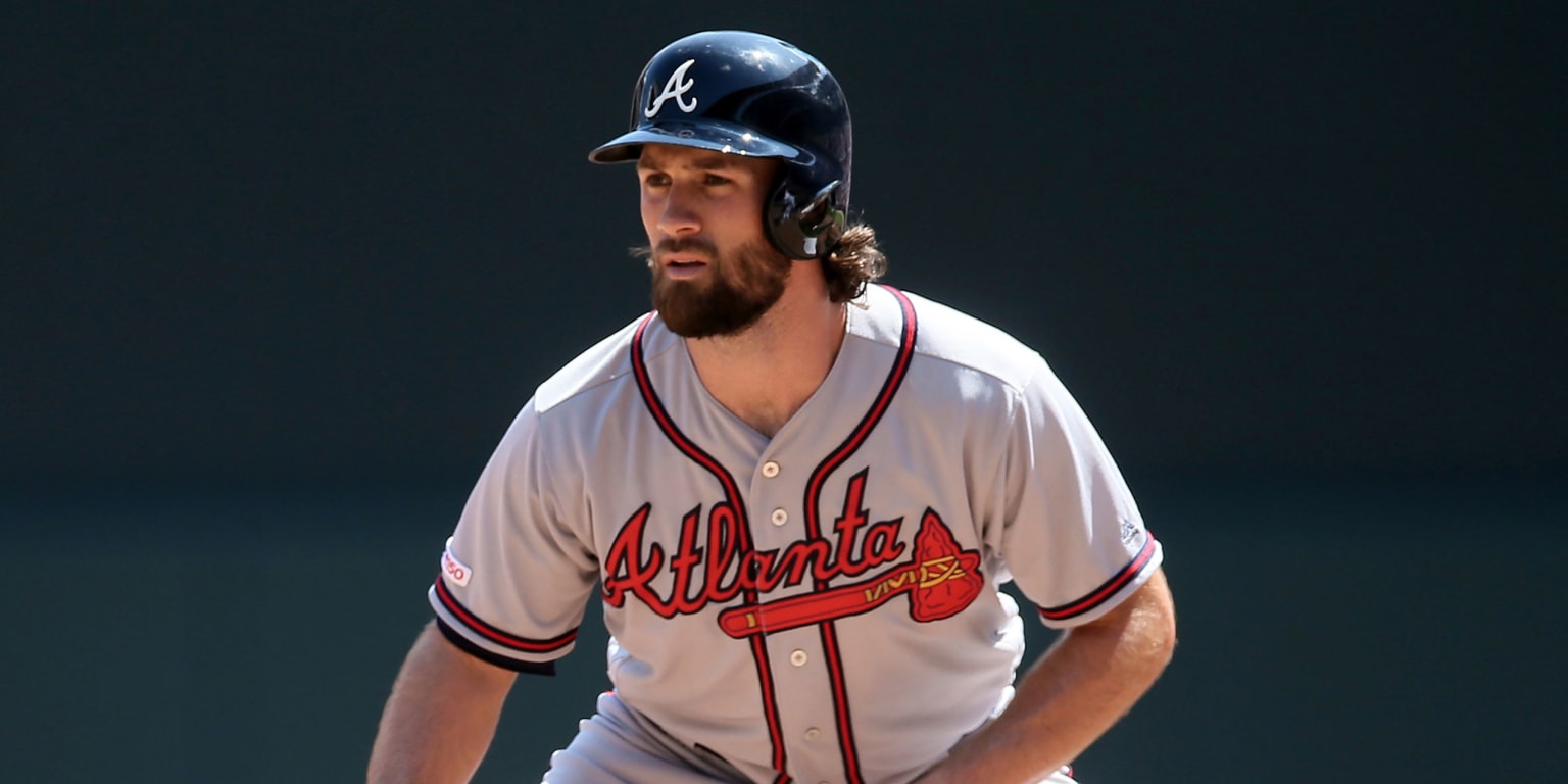 Charlie Culberson back to Braves on Minors deal