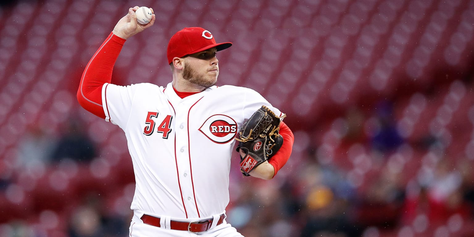 Hamilton, Mesoraco end homer droughts, Reds beat Pirates 7-2