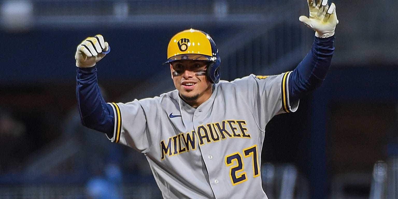 Willy Adames Named Brewers' MVP By Milwaukee BBWAA Chapter